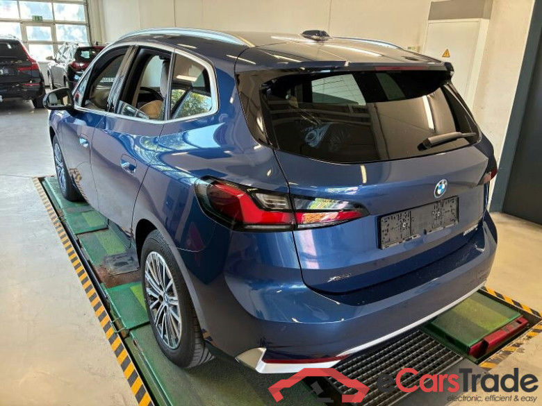 BMW 230e Active Tourer Plug-In Hybrid xDrive Luxury Aut. LED Head-Up LC-Pro Navi-Pro Sport-Leather KeylessGo Camera Klima PDC ... #4