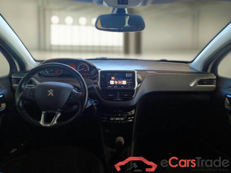 PEUGEOT 208 / 2015 / 5P / BERLINA ALLURE BLUEHDI 75CV #3