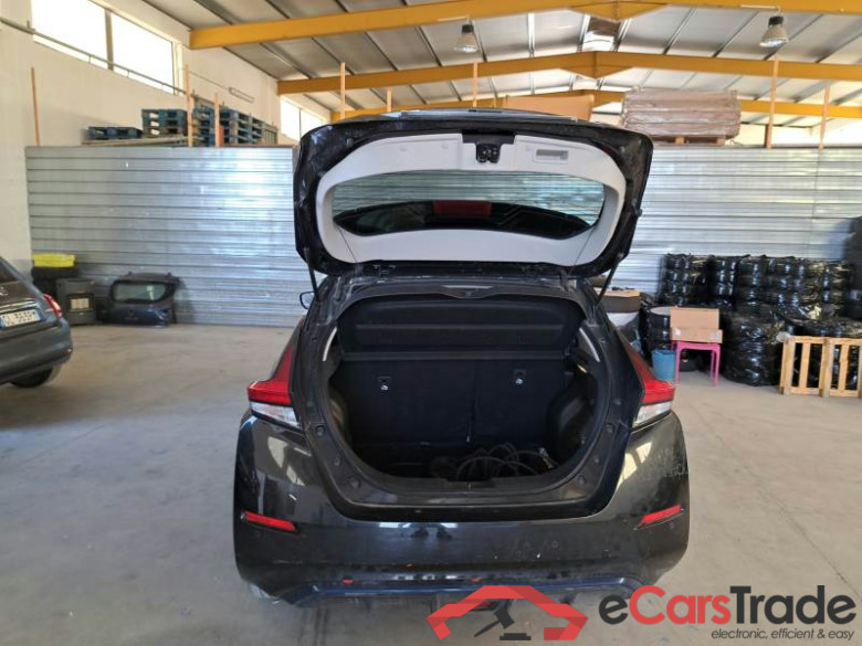NISSAN LEAF / 2017 / 5P / BERLINA BUSINESS 40KWH #6