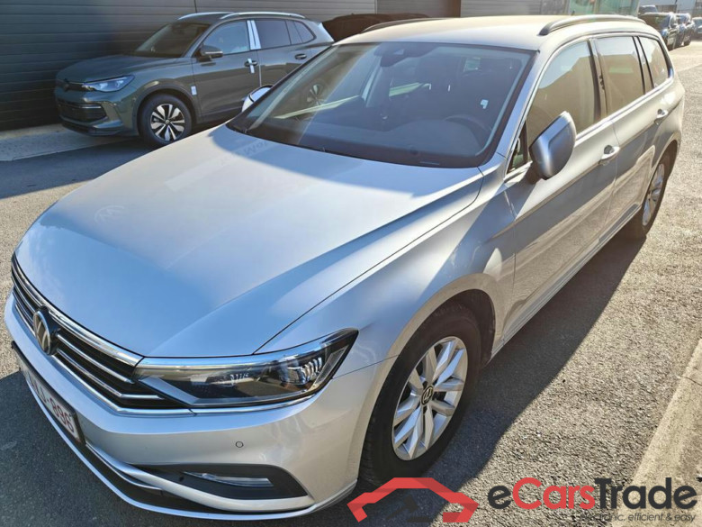 VOLKSWAGEN Passat Variant Dsl Passat SW 2.0 TDi SCR Style Business DSG