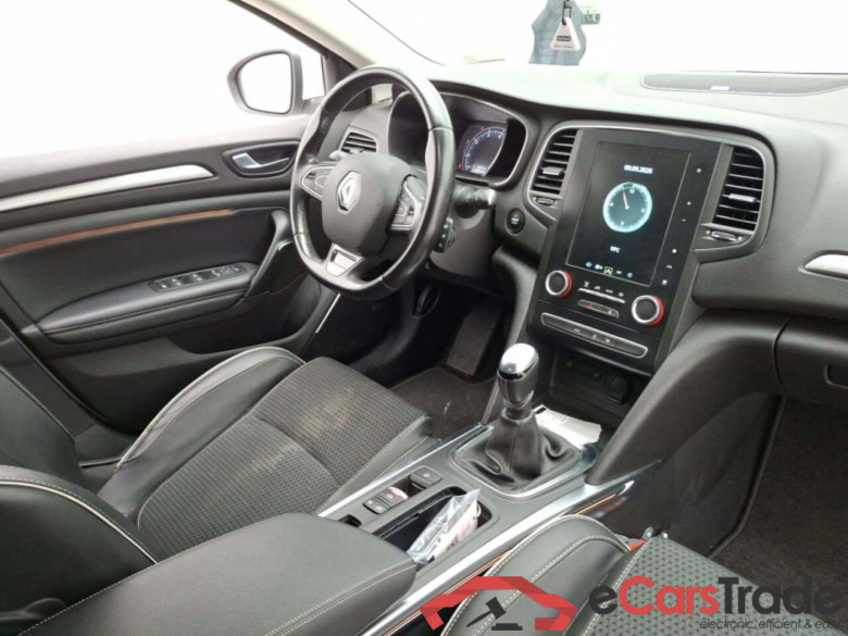 RENAULT Mégane Estate 1.3 tce Bose #3