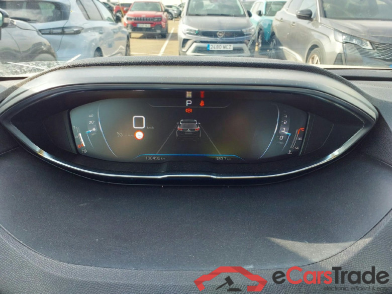 PEUGEOT 3008 / 2020 / 5P / todoterreno 1.5 BlueHDi 96kW S&S Active Pack EAT8 #4