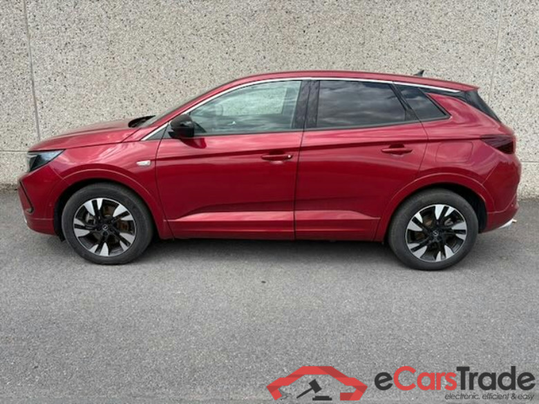 Opel Grandland Elegance 1.6-litre plug-in hybrid petrol 224 hp #2