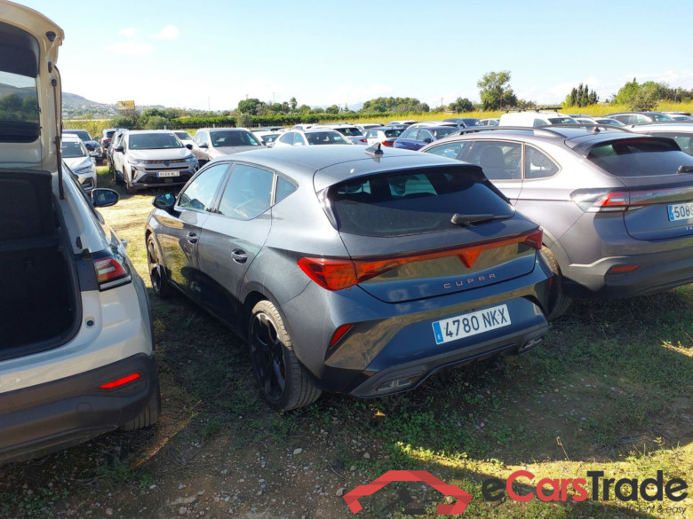 CUPRA Leon 5P 1.5 eTSI SS 150cv manual  #2