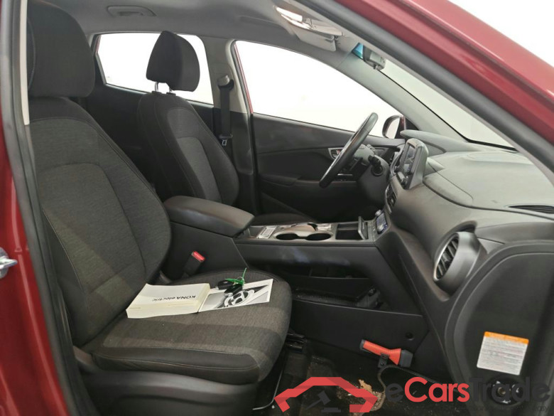 Hyundai KONA Comfort Electric 64 kWh 5d #3