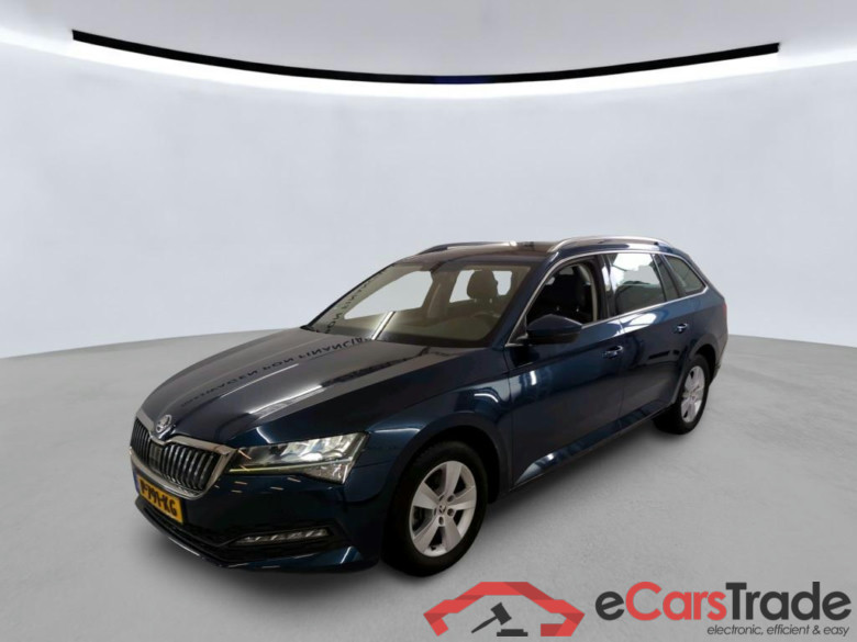 SKODA Superb Combi 110 kW #1