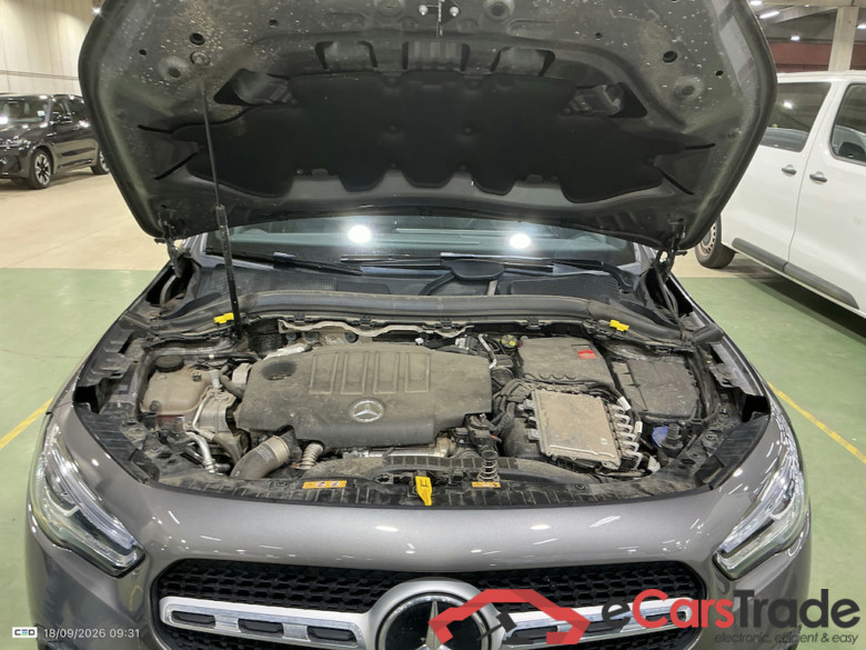 MERCEDES-BENZ GLA 2.0 GLA 180 D DCT BUSINESS SOLUTION #6