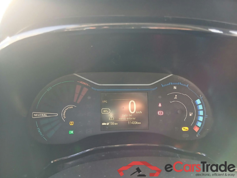 DACIA Spring / 2021 / 5P / berlina con portón Comfort Plus Electric 33kW (45CV) #4