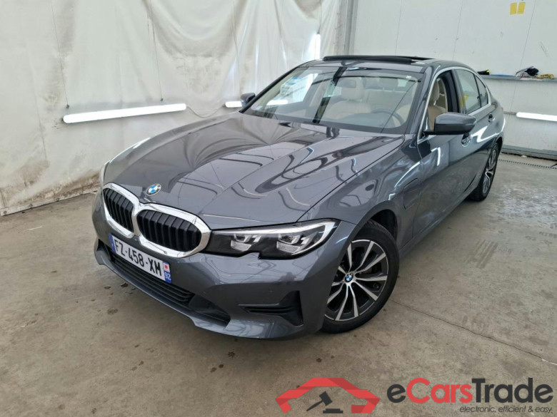 BMW Série 3 Berline / 2018 / 4P / Berline 320e 204ch Business Design BVA8 Hybride #2