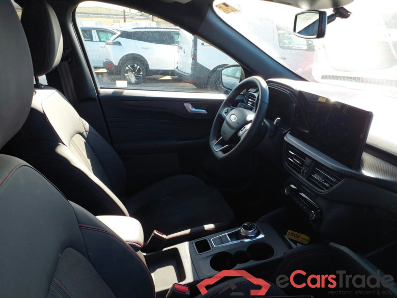 FORD Kuga 2.5 PHEV 243cv WT + Gancho AutomÃ¡tico ST-LINE X(Panorama-Roof + Winterpack + Tow bar + All season Tyres) #3