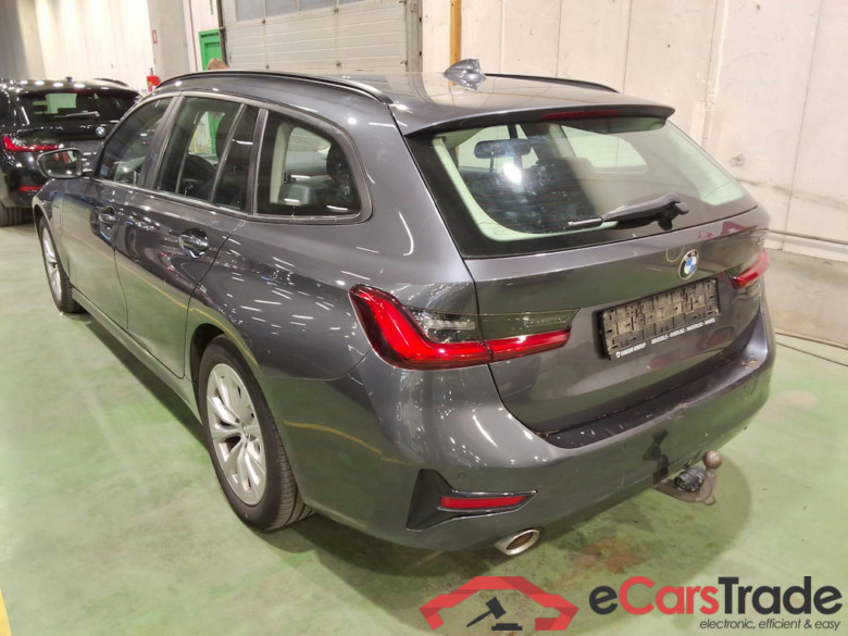 BMW 330e Plug-In Hybrid Aut. LED Navi KeylessGo Klima PDC ... #4