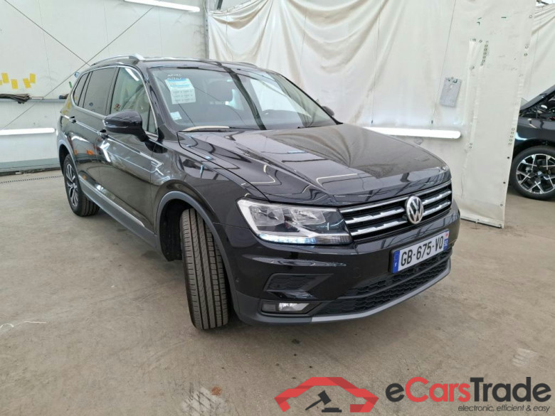 VOLKSWAGEN Tiguan Allspace / 2017 / 5P / SUV 2.0 TDI 150 DSG7 Confortline Business #4