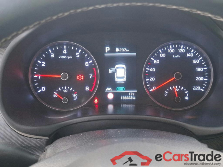 KIA Stonic / 2020 / 5P / SUV 1.0 T-GDI 120 MHEV GT LINE PREMIUM DCT7 #6