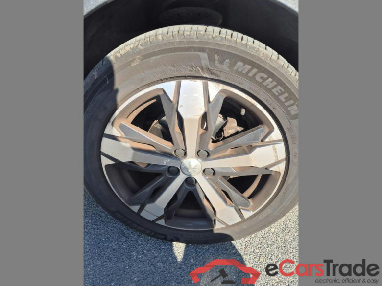 PEUGEOT 3008 1.2 PureTech Allure (EU6.2) #6