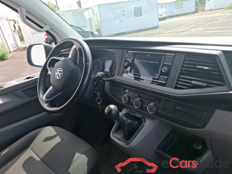VOLKSWAGEN Transporter / 2019 / 4P / Fourgon tôlé 2.0 TDi 150 4MO L2H1 Business Line #5