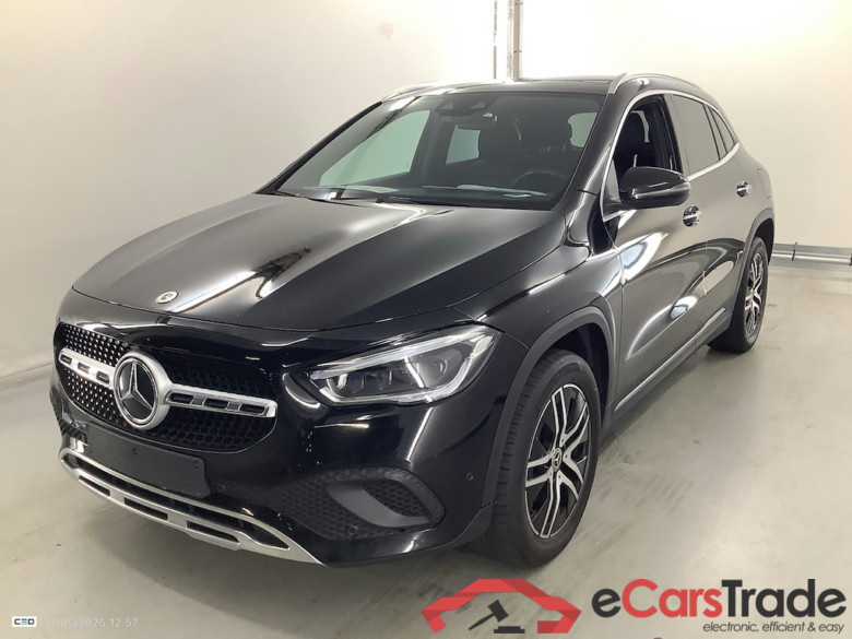 MERCEDES-BENZ CLASS GLA DIESEL (H247) GLA 180 d Business Solution