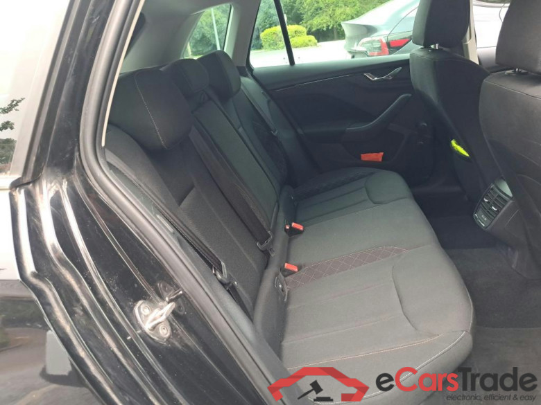 SKODA KAMIQ 1.0 TSI 81KW CLEVER #6