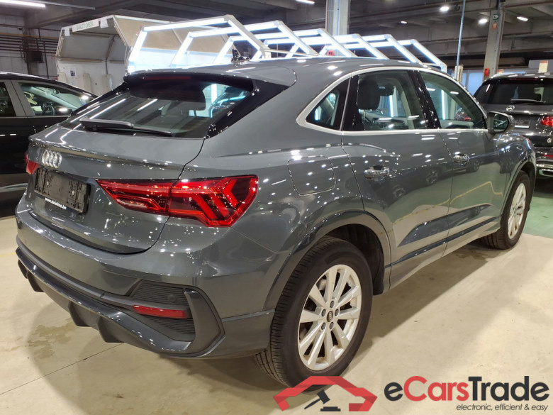 AUDI Q3 Sportback 1.4 45 TFSI E S TRONIC #4
