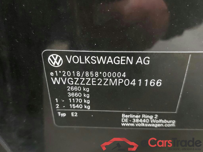 VOLKSWAGEN - VW  ID.4 77Kwh Business 204PK & Foldable Towing Hook * ELECTRIC * #6