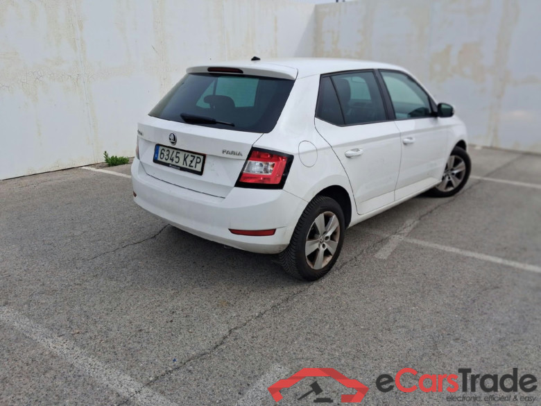 SKODA Fabia / 2018 / 5P / berlina con portón 1.0 TSI 70KW (95cv) Ambition #2