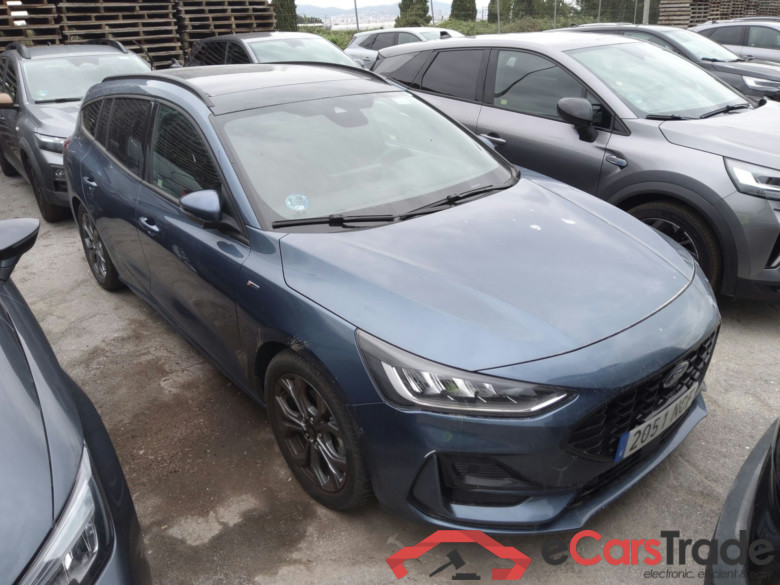 FORD Focus 1.0 Ecoboost 114KW 155CV S6.2 ST Line X auto Sportbreak(Panorama-Roof + Winterpack)