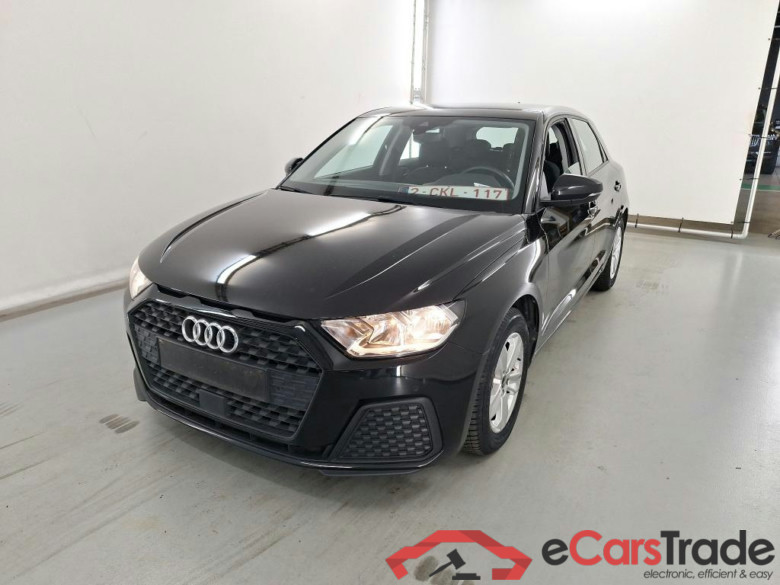 AUDI A1 SPORTBACK 1.0 25 TFSI ATTRACTION #1