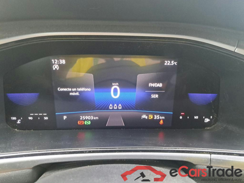 VOLKSWAGEN T-Roc / 2021 / 5P / todoterreno Life 1.5 TSI 110kW (150CV) DSG #4