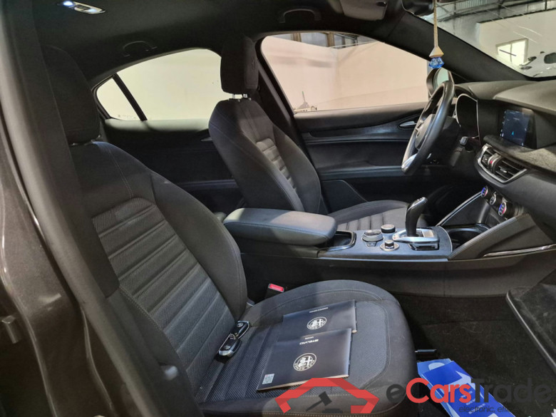 Alfa Romeo Stelvio Facelift 2.2d Aut. LED Virtual ACC Navi KeylessGo Camera Klima PDC ... #6