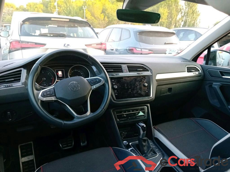 VOLKSWAGEN Tiguan / 2020 / 5P / todoterreno Urban Sport 2.0 TDI 110kW (150CV) DSG #3