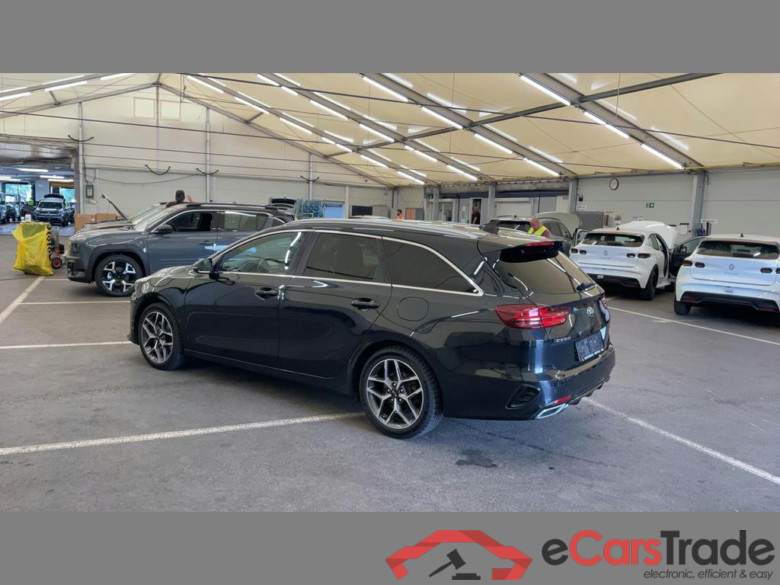 KIA Ceed SW Dsl 1.6 CRDi GT-Line ISG #3