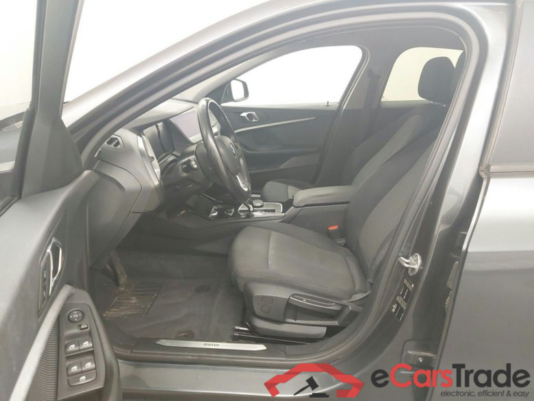 BMW 1 Reeks Hatch 118iA (100 kW) 5d #3