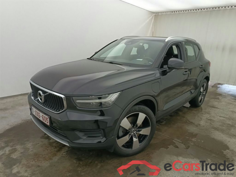 Volvo XC40 T5 Twin Engine Momentum Pro 5d