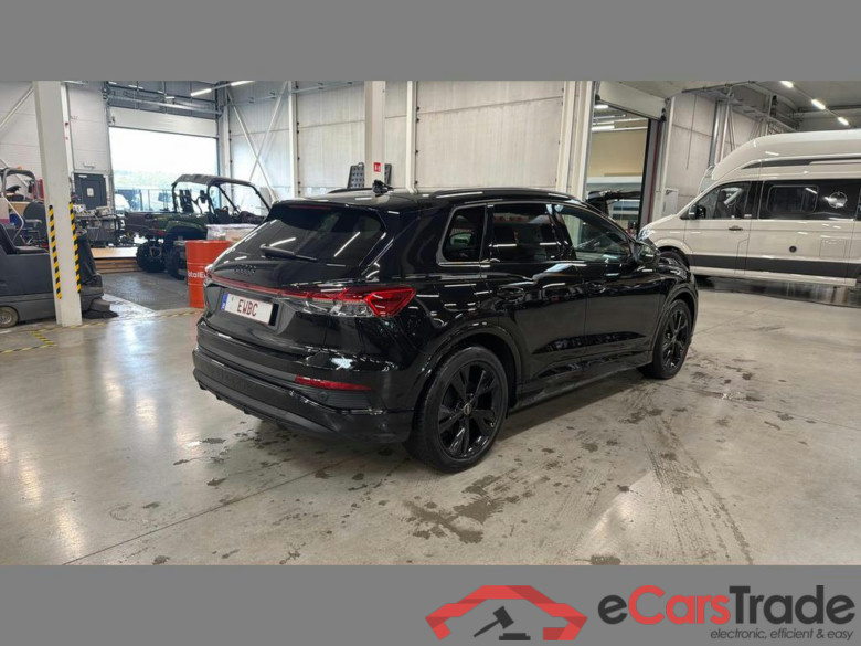 AUDI Q4 e-tron 82 kWh 45 Corporate S #4