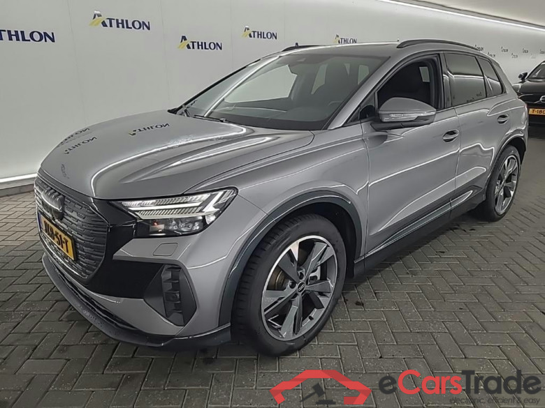 AUDI Q4 e-tron 45 e-tron quattro Advanced ed. 5D 210kW #1