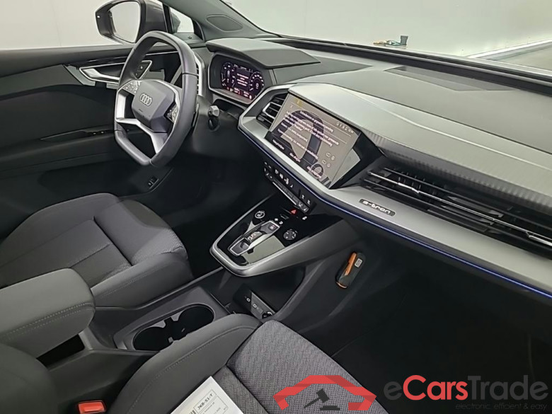 AUDI Q4 e-tron 45 e-tron quattro Advanced ed. 5D 210kW #6