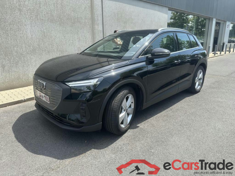 AUDI Q4 e-tron 82 kWh 40 Attraction #1
