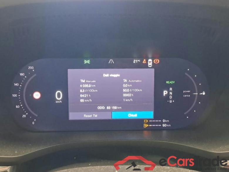 VOLVO XC60 / 2021 / 5P / SUV T6 PLUG-IN AWD AUTO CORE #4