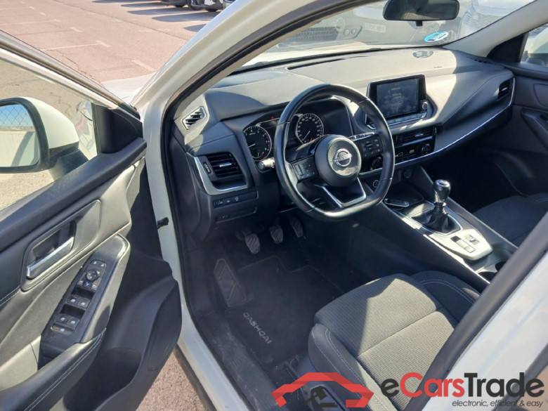 NISSAN QASHQAI / 2021 / 5P / todoterreno DIG-T 103kW (140CV) mHEV 4x2 Acenta #3