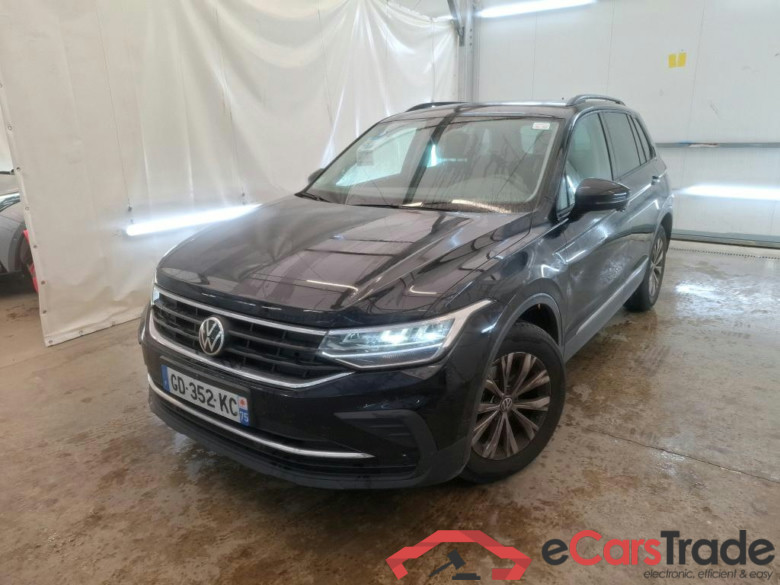 VOLKSWAGEN Tiguan / 2020 / 5P / SUV 1.5 TSI 150 DSG7 Life #1