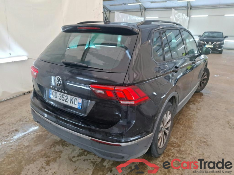 VOLKSWAGEN Tiguan / 2020 / 5P / SUV 1.5 TSI 150 DSG7 Life #3