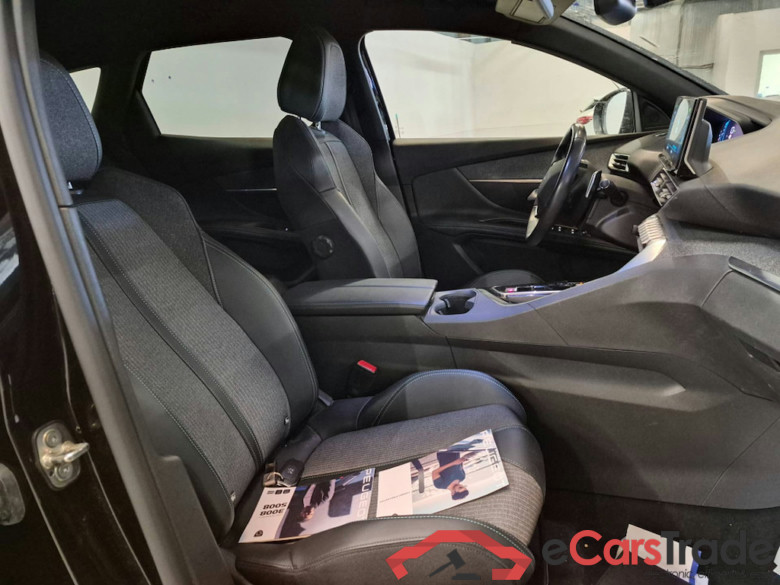 Peugeot 3008 1.6i Plug-In Hybrid Allure Aut. LED I-Cockpit Navi 1/2 Leather KeylessGo Camera Klima PDC ... #6