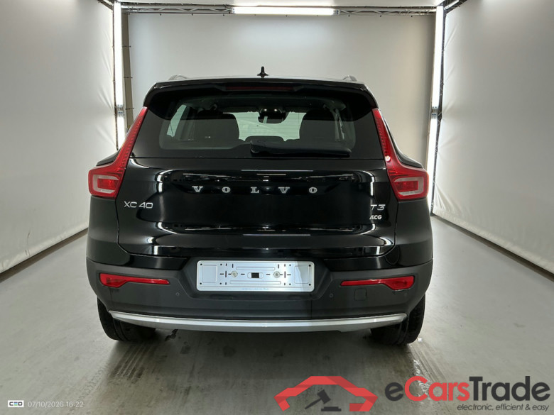 VOLVO XC40 1.5 T3 MOMENTUM PRO #5