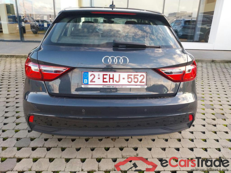 AUDI A1 Sportback 25 TFSI Business Ed Attraction S tronic (EU6AP) #4