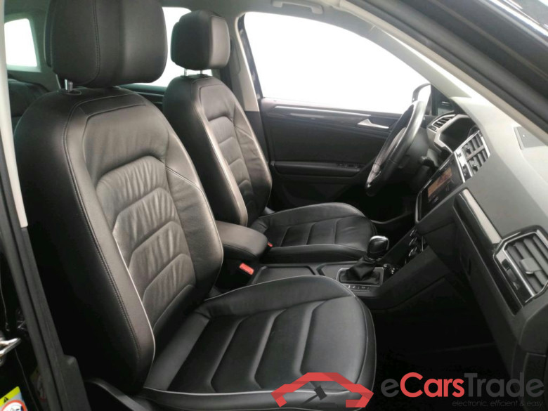 VOLKSWAGEN Tiguan 5p SUV 1 5 TSI 150 EVO DSG7 Carat Exclusive #6