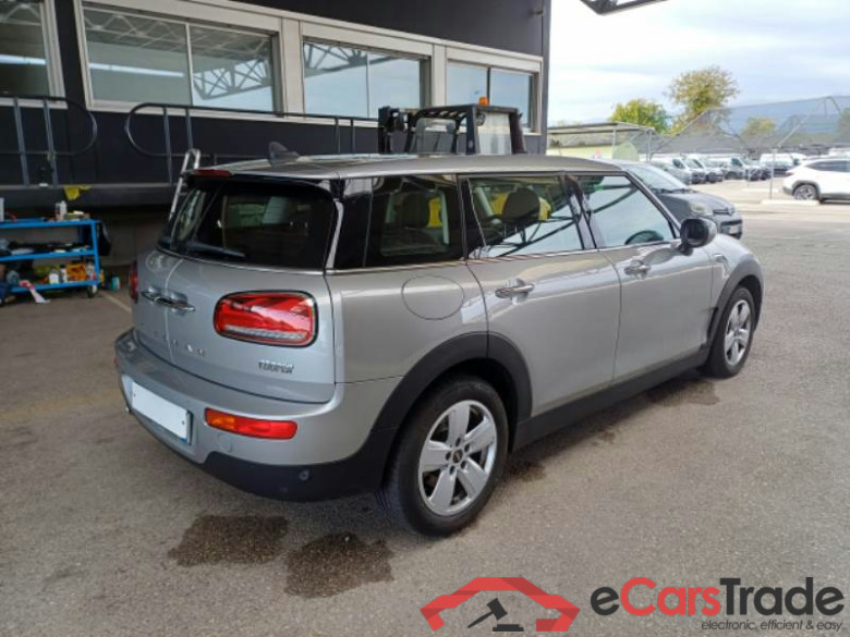 MINI CLUBMAN / 2019 / 5P / STATION WAGON COOPER ESSENTIAL DCT AUTOMATICA #2
