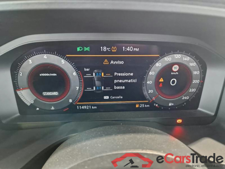 NISSAN QASHQAI / 2021 / 5P / CROSSOVER 1.3 MHEV 140 N-CONNECTA #4