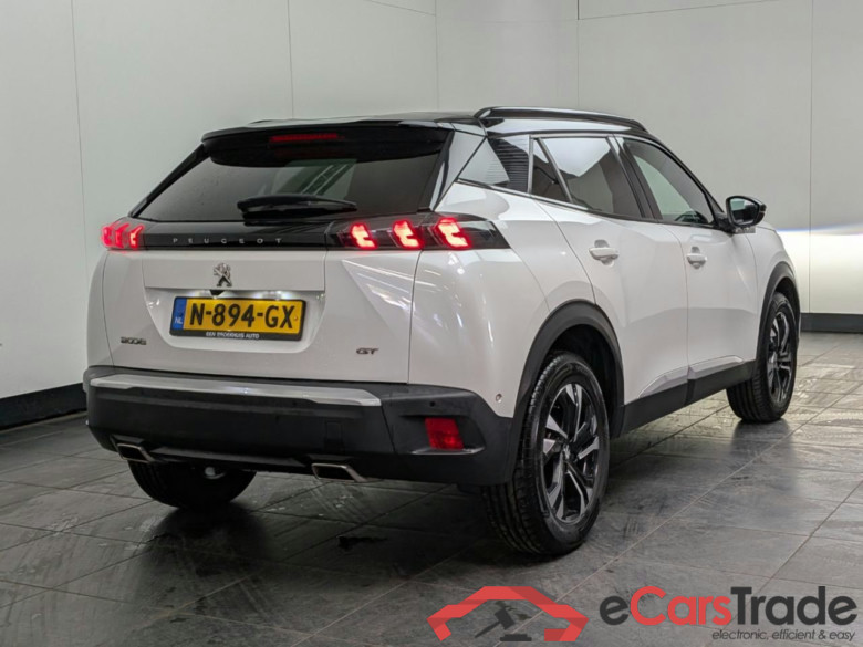 PEUGEOT 2008 1.2 PureTech GT #3
