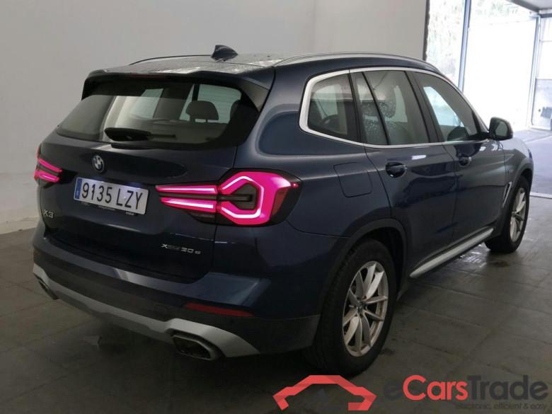 BMW X3 / 2021 / 5P / todoterreno xDrive30e xLine #2
