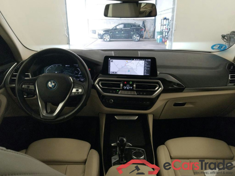BMW X3 / 2021 / 5P / todoterreno xDrive30e xLine #3