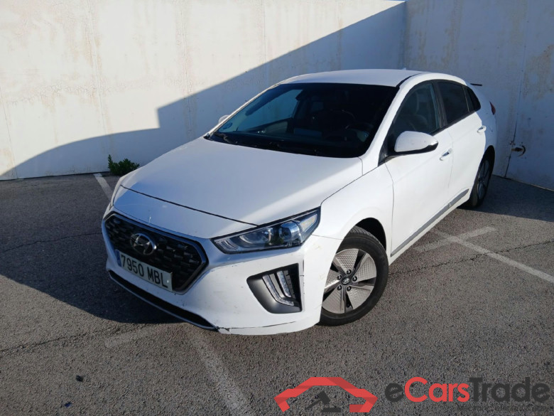 HYUNDAI IONIQ / 2019 / 5P / berlina con portón 1.6 GDI HEV Klass DCT #1